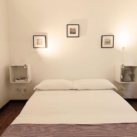 Piccolo Trevi Suites Рим Экстерьер фото